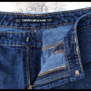 DKNY Women's Jeans Deep Blue Inseam 32”